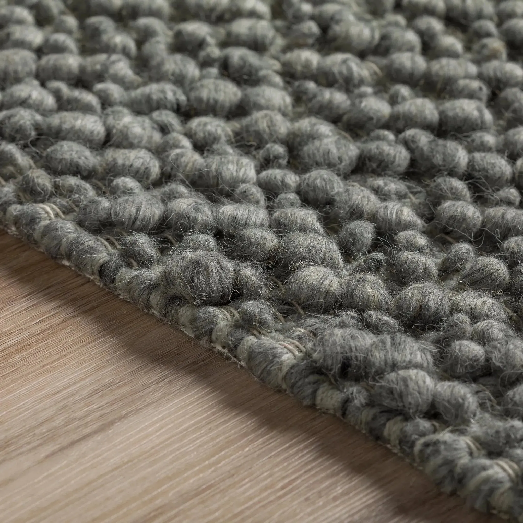 Gorbea GR1 Pewter Rug