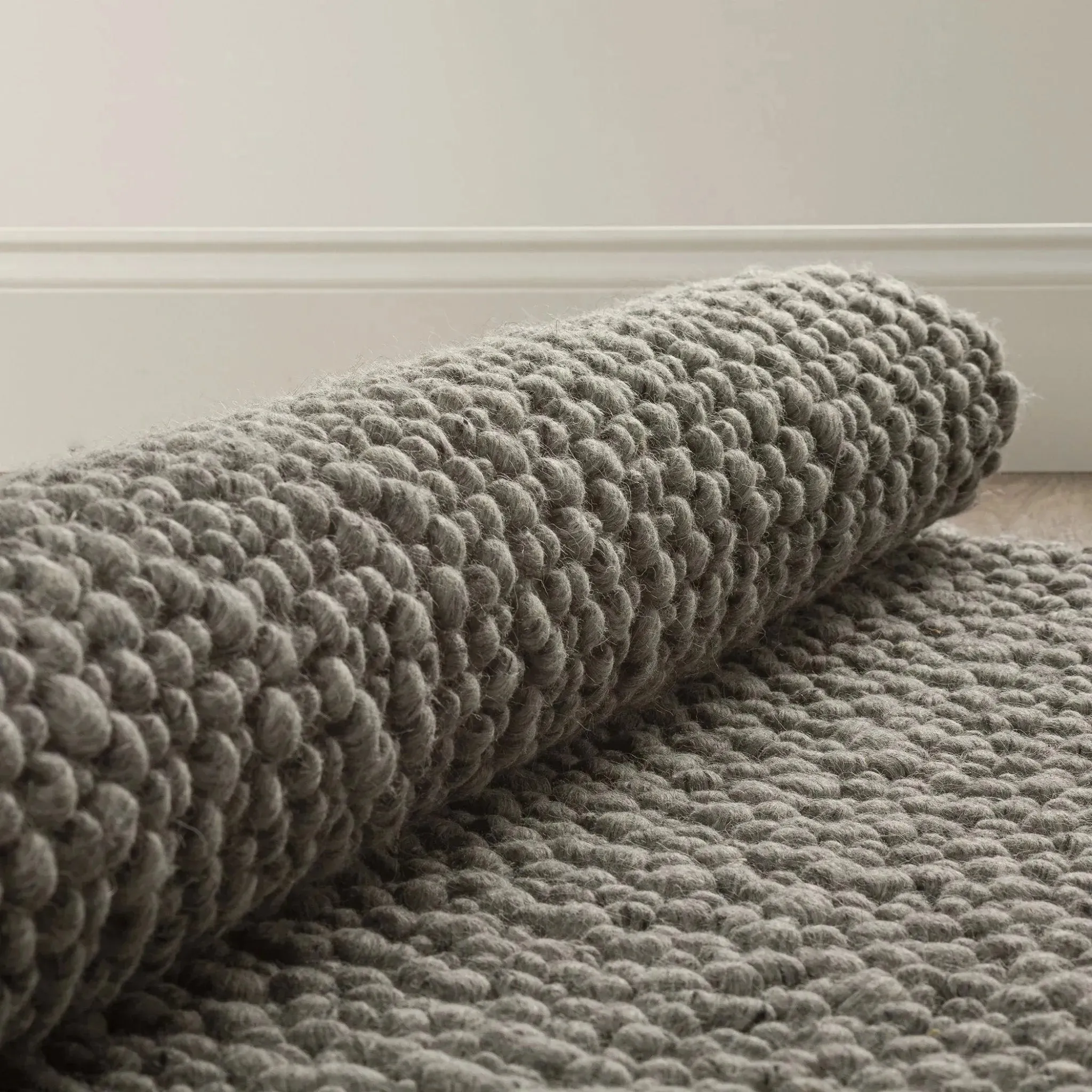 Gorbea GR1 Pewter Rug