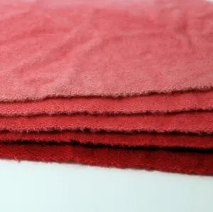Jacobean - 18 - Bright Red Accent