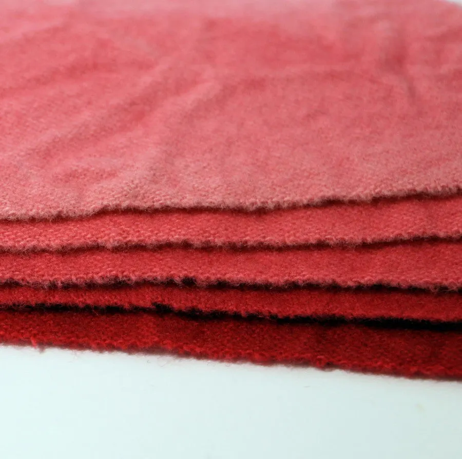 Jacobean - 18 - Bright Red Accent