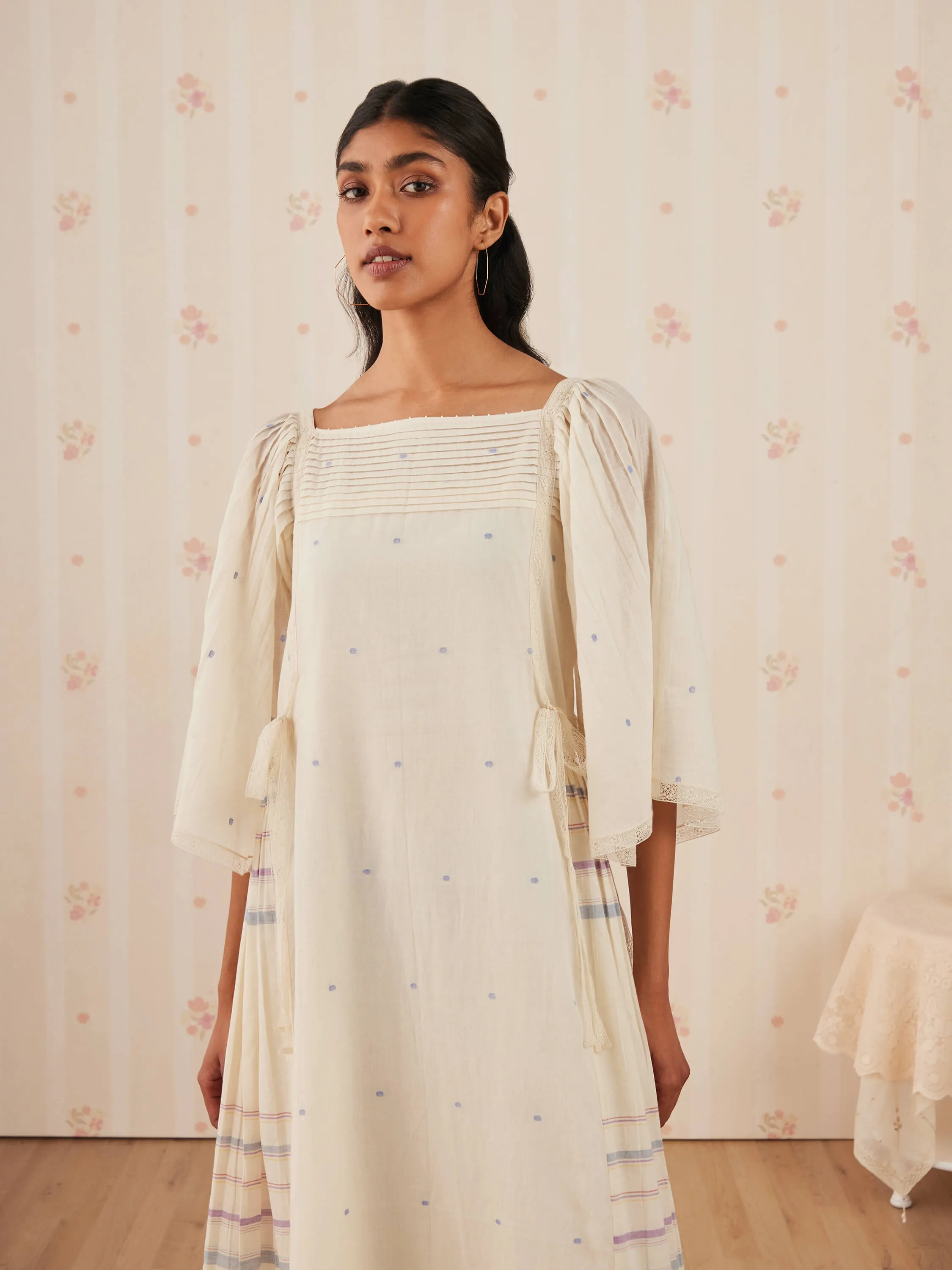 Turtledove Bow Dress